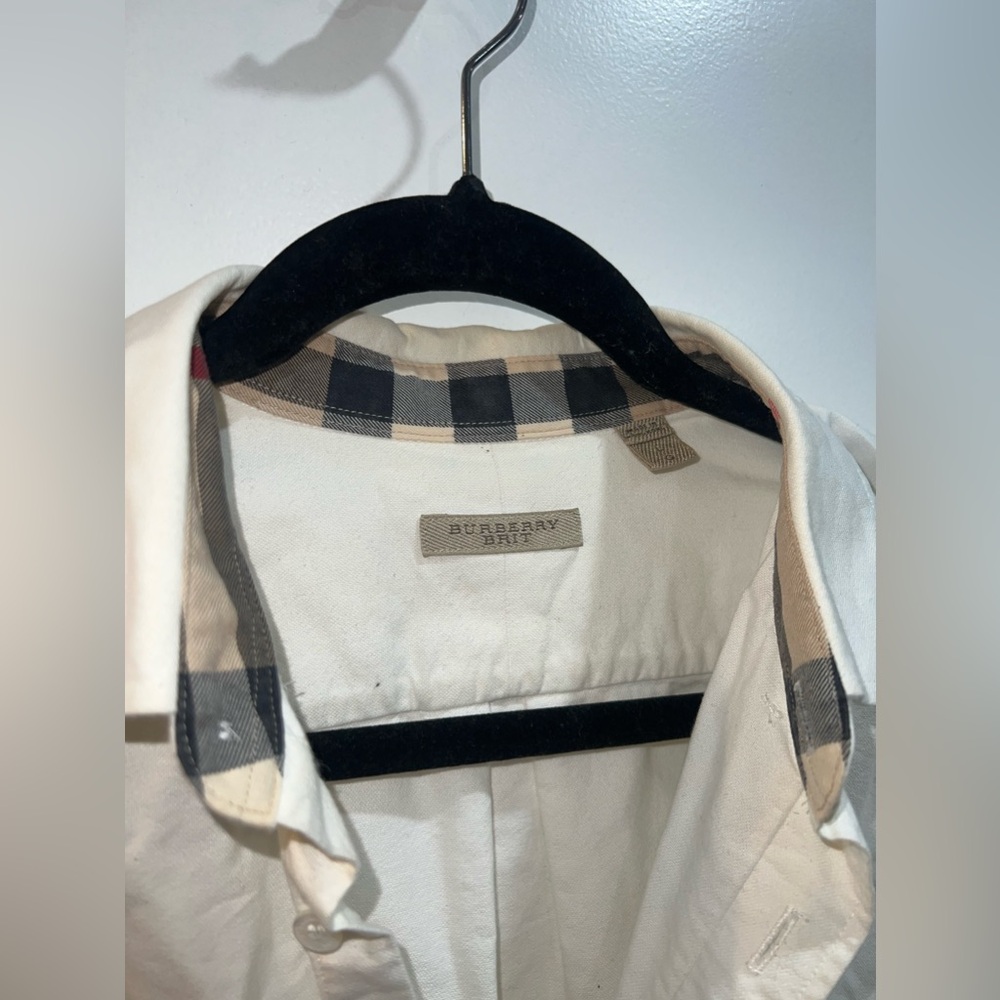Men’s Burberry stretch cotton button down shirt
